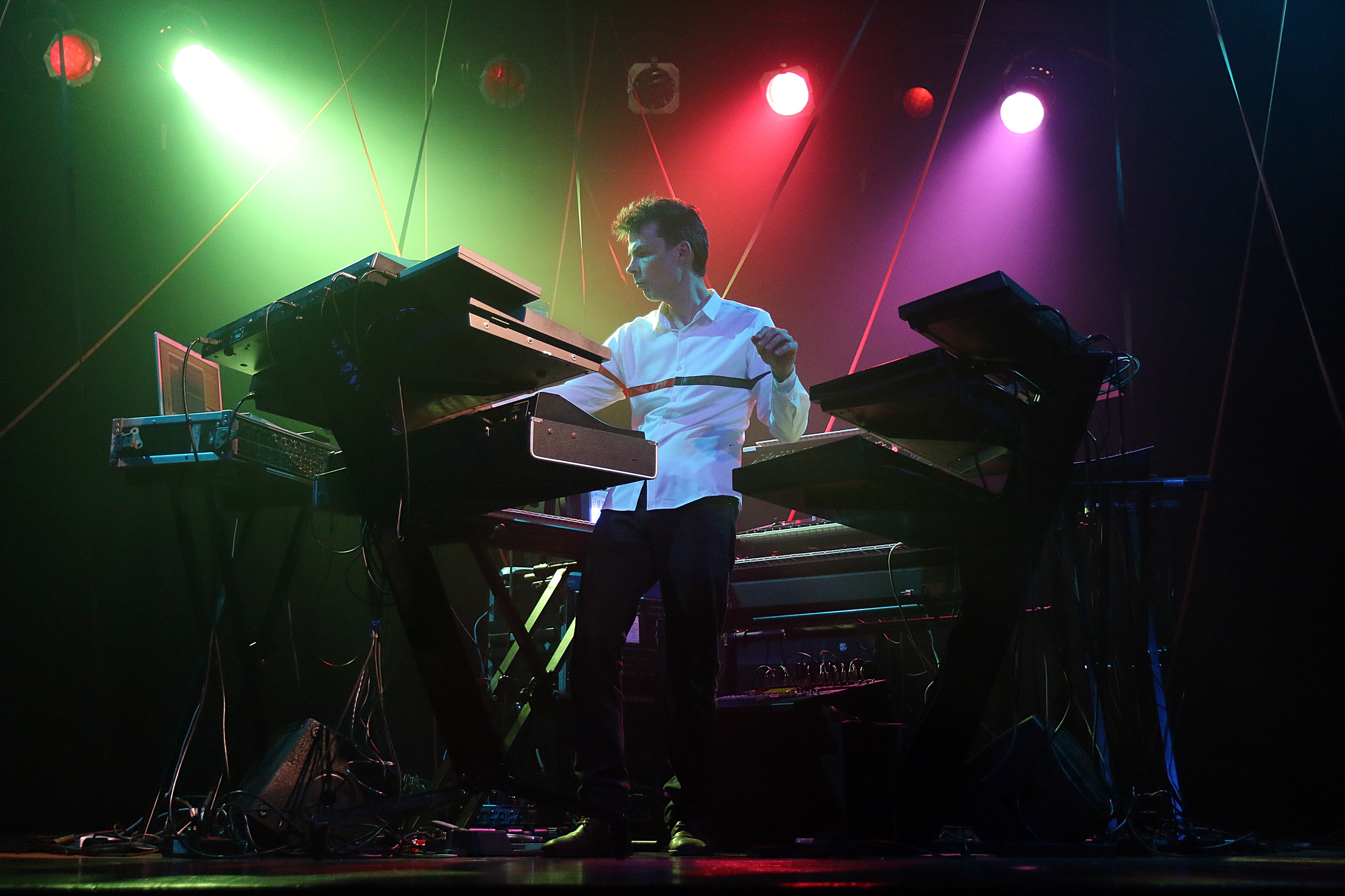 Carlos Trilha em performance em Florianópolis, 2018