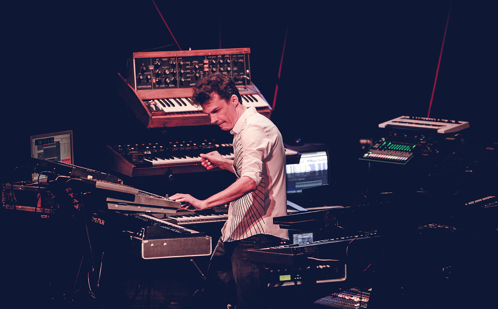 Carlos Trilha em performance em Florianópolis, 2018