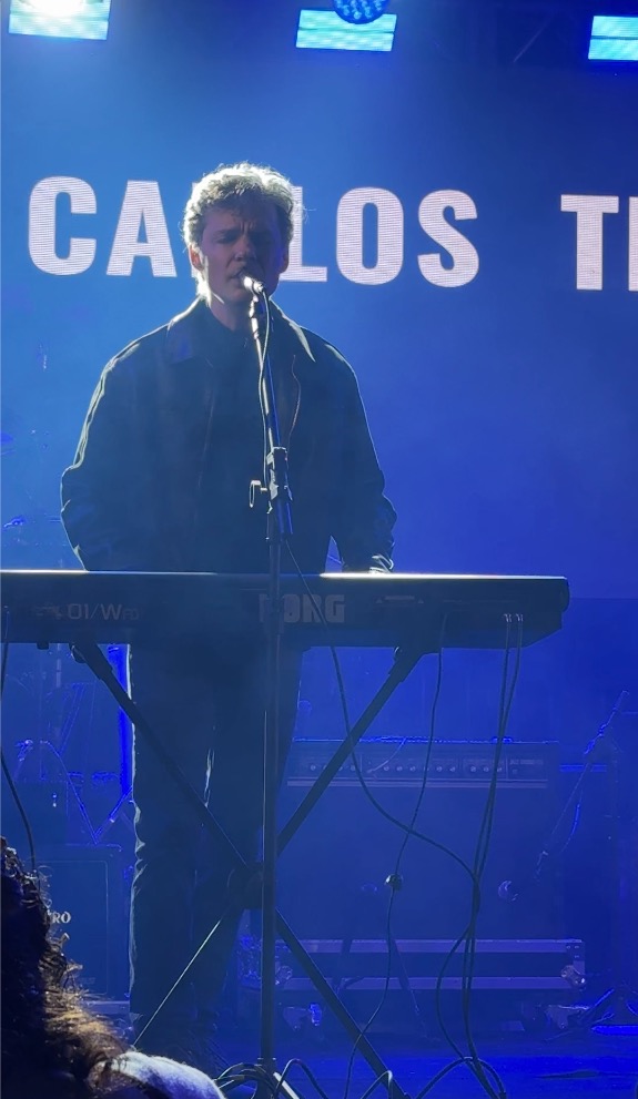 Especial Legião Urbana em performance